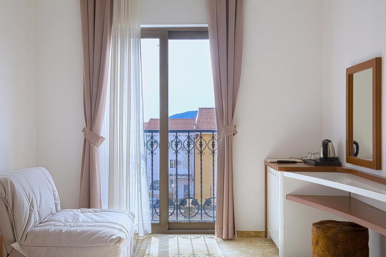 Hotel Pozzo Budva Exterior foto