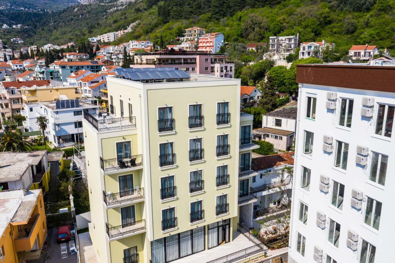 Hotel Pozzo Budva Exterior foto
